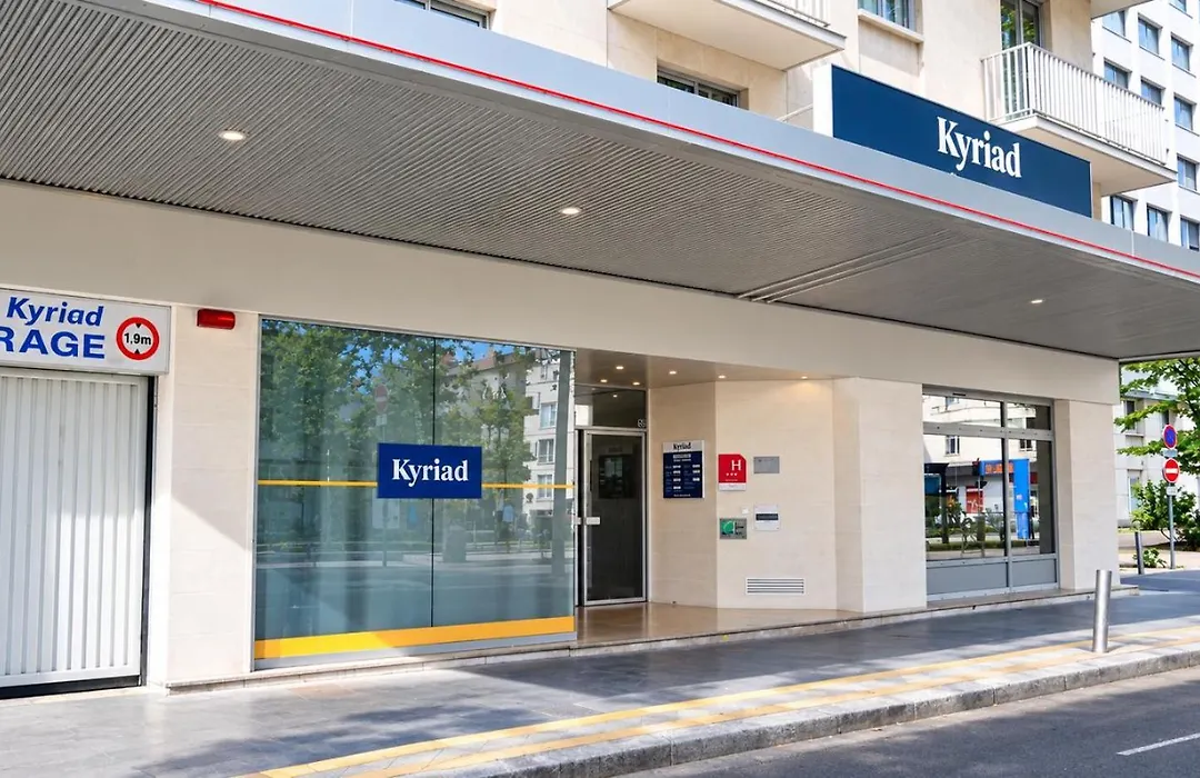 Kyriad Hotel Tours Centre-1