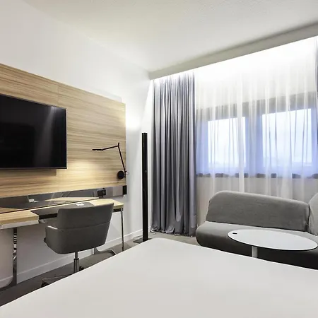 Novotel Tours Centre Gare-3